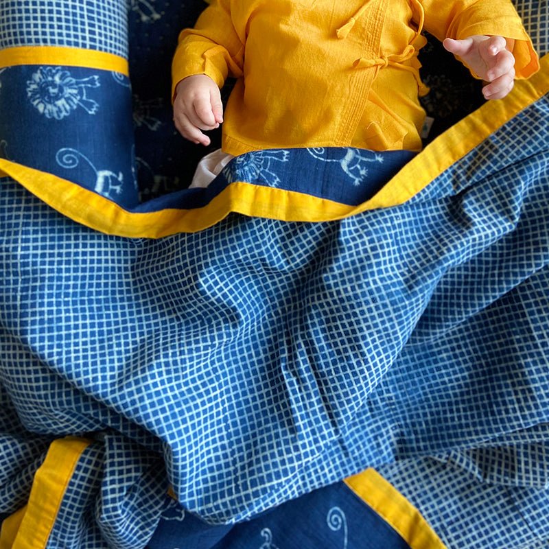 Organic Gift Set | Dohar + Bolster - Zoo Treat