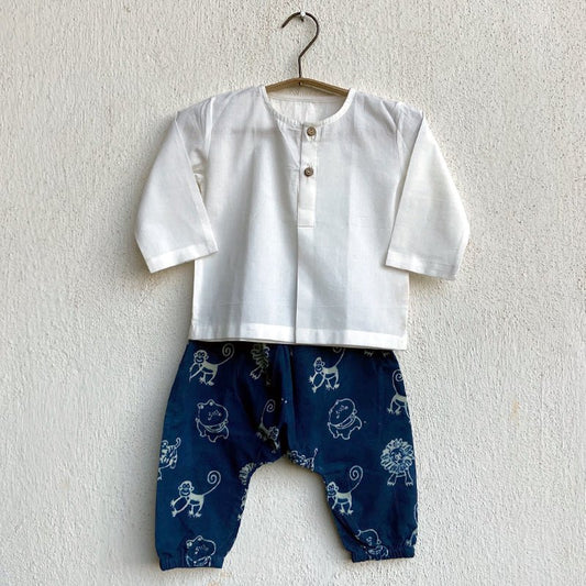 Apparel, Baby clothing, Infantwear, Newborn clothing. Organic Baby Clothing, Newborn Gift Set, sustainable baby, conscious clothing, baby kurta pajamas, baby angrakha, whitewater kids, newborn baby clothes,