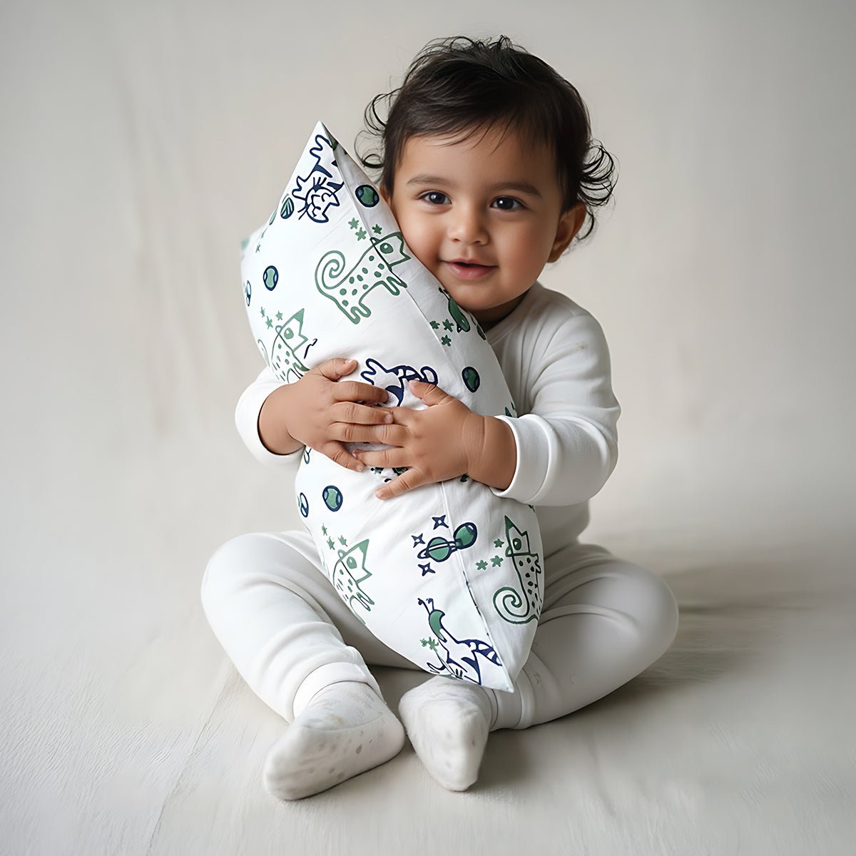 Billi print kapok pillow