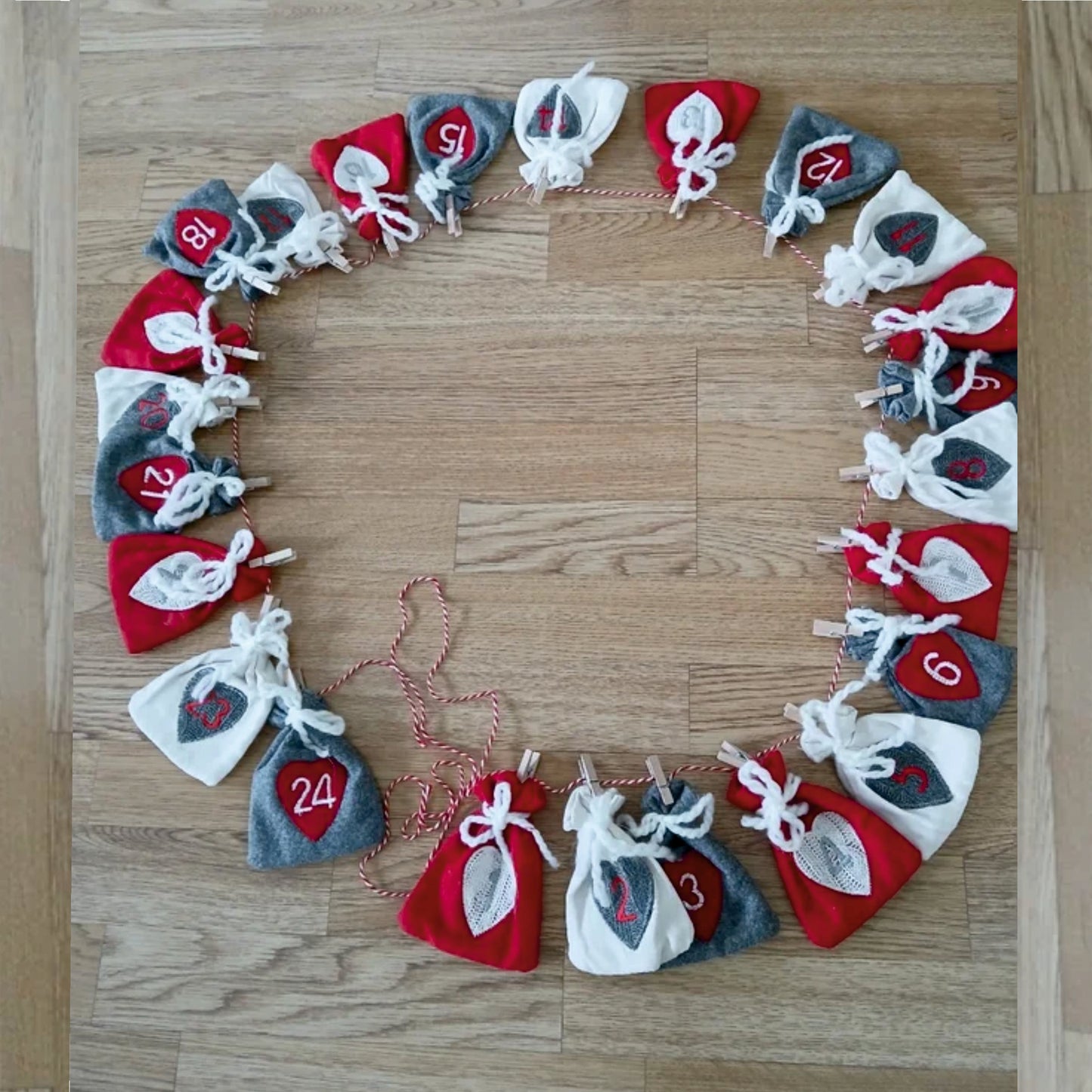 24 Days of Joy Advent Garland