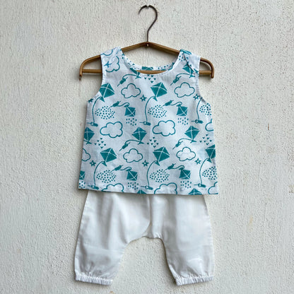 Traditional Kids' Clothing for Makar Sankranti and Uttarayan