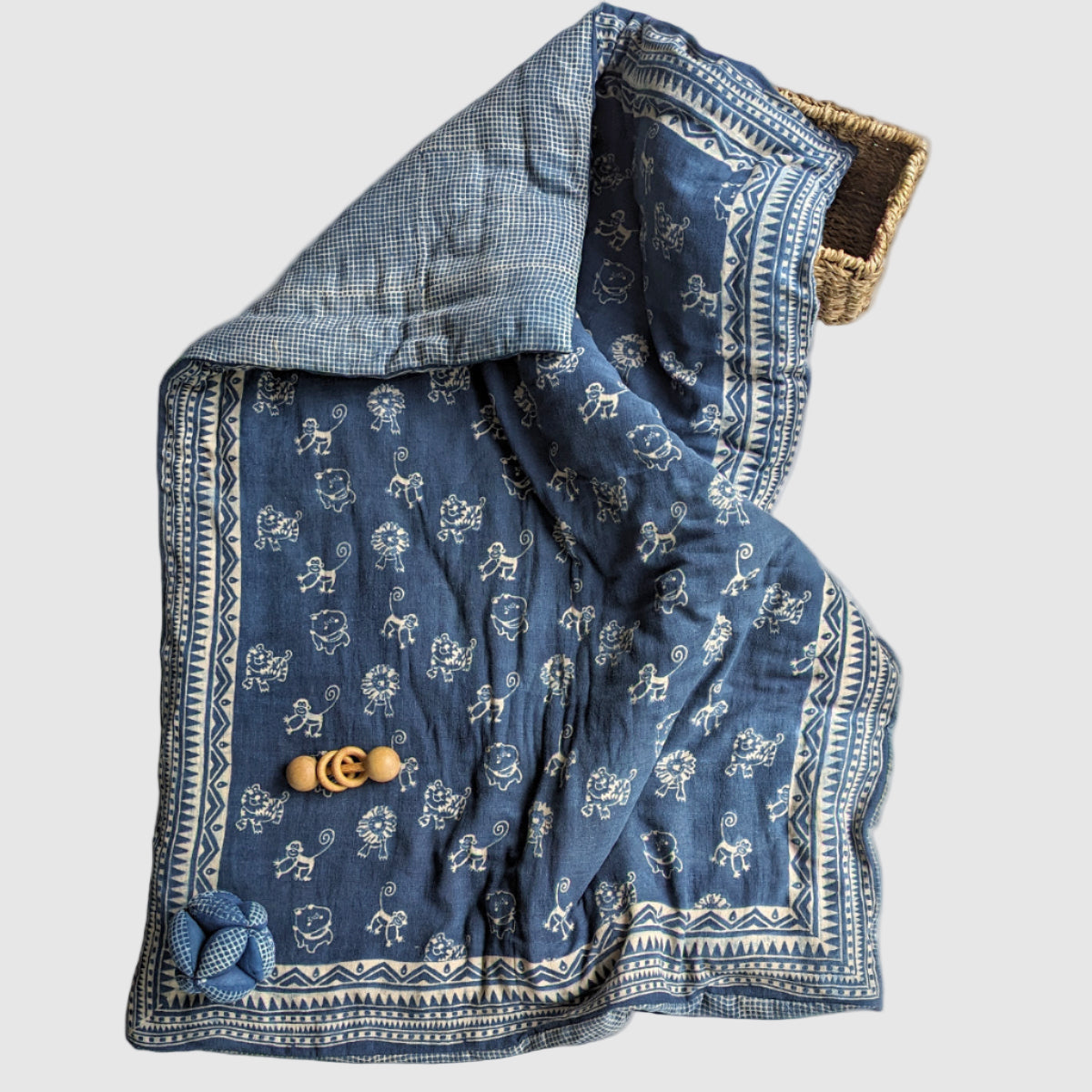 COTTON FILLED HANDBLOCKED PRINTED JAIPUR QUILT . COTTON FILLING. NO POLYFILL 
