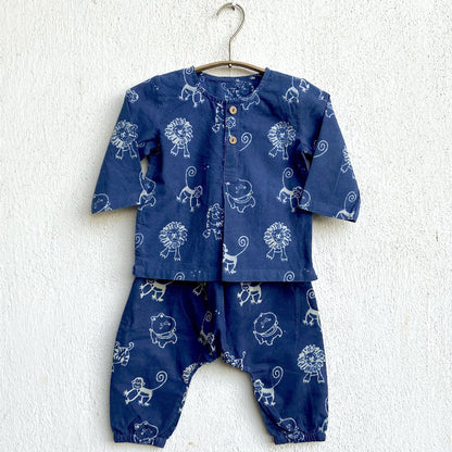 Hypoallergenic zoo print kurta set ideal for sensitive skin in indigo
