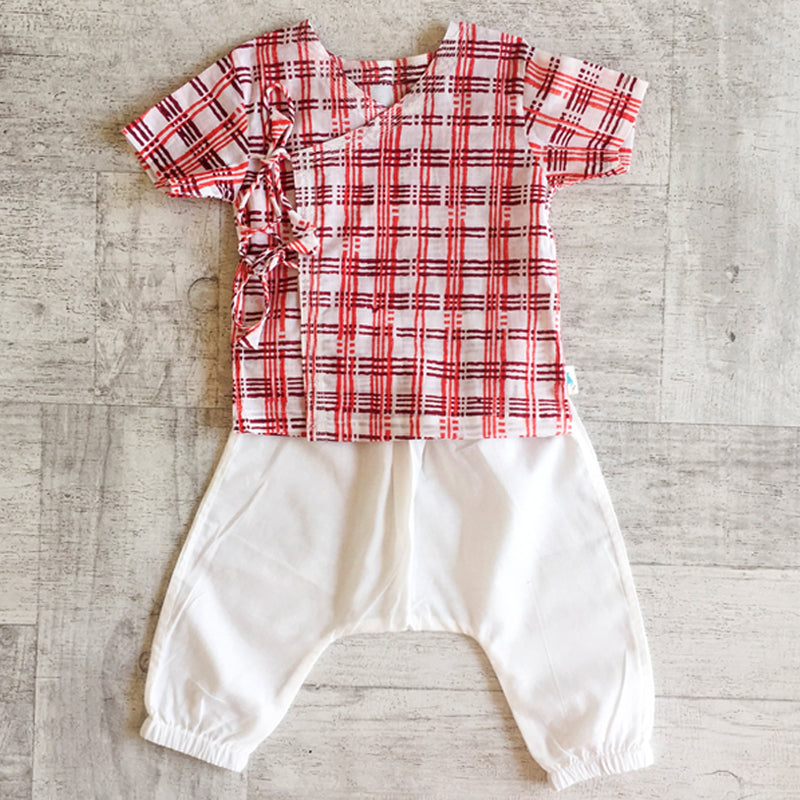 organic cotton, 100% organic cotton clothing for babies, organic baby clothes online, organic cotton baby clothes, organic children clothing, azo-free clothes, comfortable organic baby clothes, unisex baby clothing, newborn unisex clothes, newborn jhablas, newborn angrakha pyjama pajamas online, baby organic clothes online shopping, newborn organic clothes online, infant clothes, whitewaterkids, newborn gift, baby top bottom sets, best organic baby brand india, 0-3 months, 3-6 months