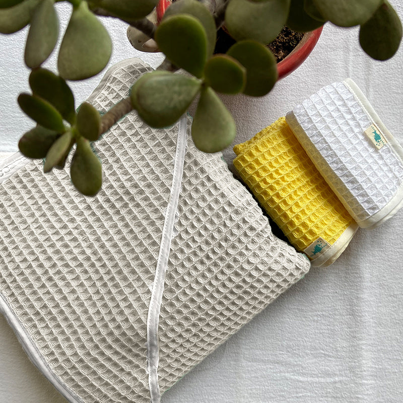 Essential Bag - Organic Handwoven Ivory Waffle Hooded Towel Set