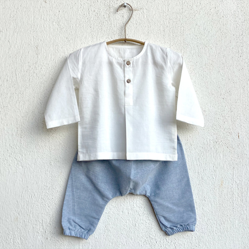 Apparel, Baby clothing, Infantwear, Newborn clothing. Organic Baby Clothing, Newborn Gift Set, sustainable baby, conscious clothing, baby kurta pajamas, baby angrakha, whitewater kids, newborn baby clothes,