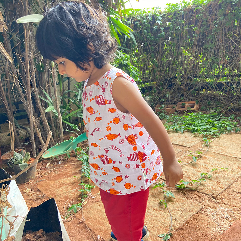 Organic Cotton Unisex Koi Jhabla Bag - Koi Red Jhabla + Peach Jhabla With Red Pants